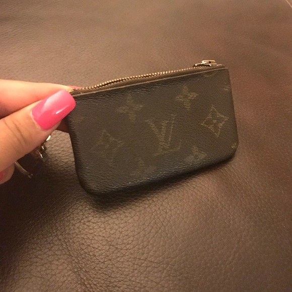 Louis Vuitton Handbags - ✨SOLD✨Authentic Louis Vuitton monogram cles